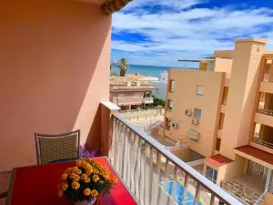 Bonito apartamento vistas al mar - Mareny Blau