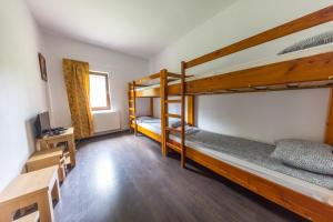 Route 68 Hostel Gurasada Park