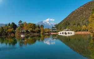 Lijiang Zen Garden Hotel - Lijiang