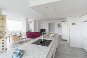 Apartamento Playamar Loft, with pool and terrace