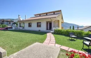 4 Bedroom Stunning Home In Roccadaspide - Controne