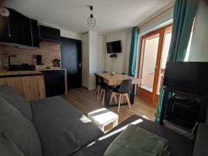Appartement Portes du Soleil à Le Biot avec ménage et WIFI inclus
