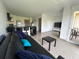 Appartements Duplex Neuf et Cosy avec Place Parking : photos des chambres