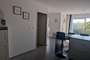 Appartements Duplex Neuf et Cosy avec Place Parking : photos des chambres