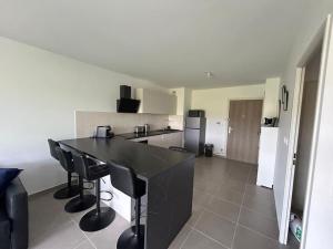 Appartements Duplex Neuf et Cosy avec Place Parking : photos des chambres