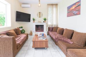 Philippos House Pefkochori