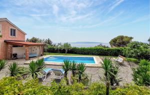 Awesome Home In Kostrena
