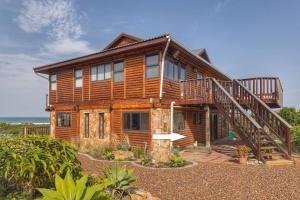 Upmarket Sea View Apartment