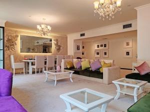 ELAN RIMAL SADAF Suites