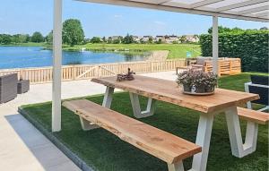 Two-Bedroom Holiday Home room in Porta Isola - Villa Water