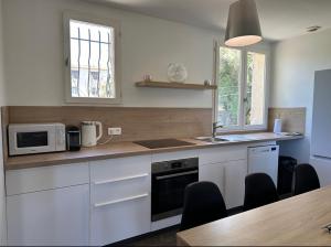 Villa Constance 3 Antibes - Spacieux logement en dernier étage