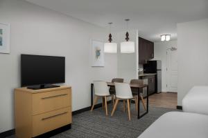 Queen Studio room in TownePlace Suites by Marriott Gainesville Northwest