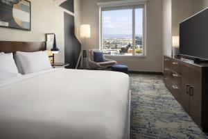Deluxe One-Bedroom Suite room in Residence Inn by Marriott Los Angeles L.A. LIVE