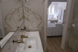 Coraline Deluxe Rooms