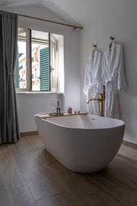 Coraline Deluxe Rooms