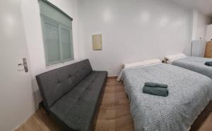 Estudio FAMILIAR con JACUZZI doble