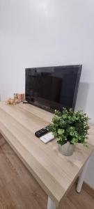 Estudio FAMILIAR con JACUZZI doble
