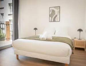 Syrah Casa Maja - parking privé - tersasse - Le Brûlé