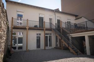 Appartements Bibemus Casa Maja - baignoire balneo - parking - terrasse : photos des chambres