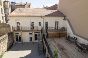 Appartements Bibemus Casa Maja - baignoire balneo - parking - terrasse : photos des chambres
