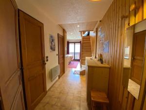 Biches A12 - Duplex proche du centre de Châtel