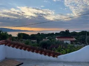 Wunderschönes Haus mit Meerblick - 伊斯米亚