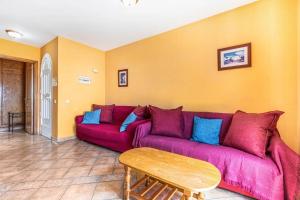 Apartments near the beach, with terrace and WIFI