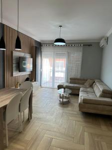 Sun Holiday Apartment