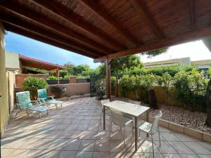 Villetta climatizzata con giardino e al mare