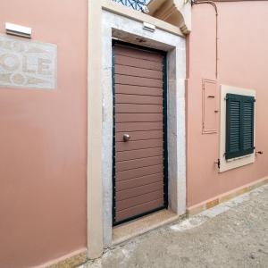 Sole Apartments - near Corfu Port