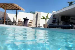 Charmant studio au calme avec piscine - Lespignan