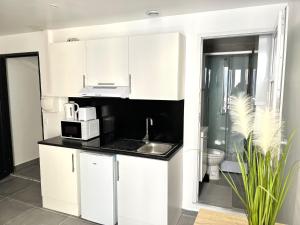 1 Studio Cosy avec WIFI Meulan EN Y