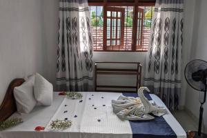 Lake View villa 2 BR near beach