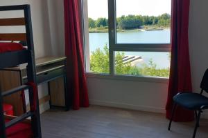 Appartement climatisé au coeur de la Provence lac et parcs dattractions 10mn Avignon
