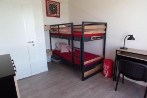 Appartements Appartement climatise au coeur de la Provence lac et parcs d-attractions 10mn Avignon : photos des chambres