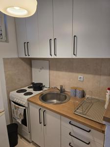 Apartment Cherry Budva