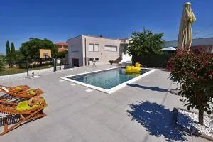 Apartment Villa Anna - Babin Dub Pločanski