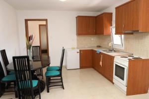 Nikolaou Apartments Keramidi