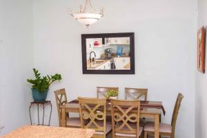 Tranquil Oasis in Mona