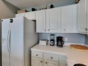 Gulf Dunes #614 West