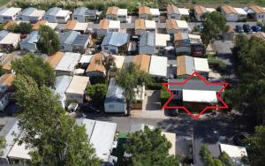 MOBIL HOME GLAMPING CONFORT DUN HOTEL SANS LES CONTRAINTES PISCINE PROMOTION SEPTEMBRE 3 CHAMBRES - 2 SdB -climatisé - 300m de la mer - piscine - parking -