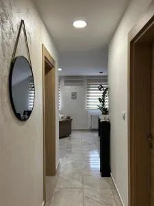 Apartman Gold LUX - Dobanovci