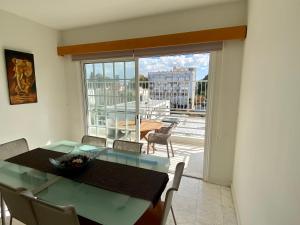 Sunny 2 bedroom flat in Engomi