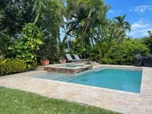 Villa Viscayne - Miami Modern Luxury with Pool & Spa - Biscayne Park