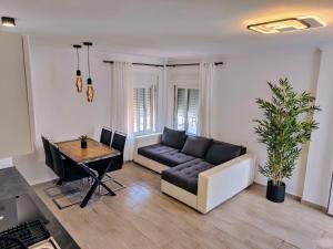 Sabinillas Beach Front Apartment 2 bed