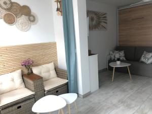 Appartements Studio Cosy + parking prive : photos des chambres