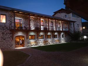 Hotels Lodge LES JARDINS D-ESPALADOUS : photos des chambres