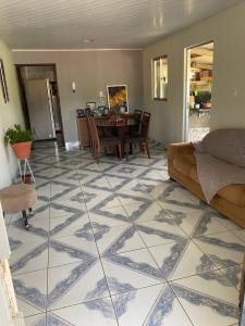 Casa confortável com 3 quartos