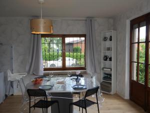 Maisons de vacances Gite La Rose Jacuzzi Nordique : photos des chambres