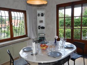 Maisons de vacances Gite La Rose Jacuzzi Nordique : photos des chambres